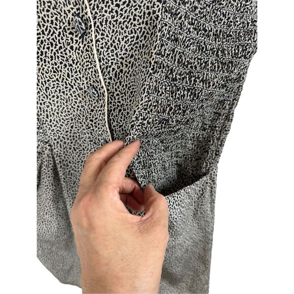 Mariella Burani Gray 3/4 Sleeve Mini Dress Size 12 Collared Smocked Button Front - Picture 9 of 10